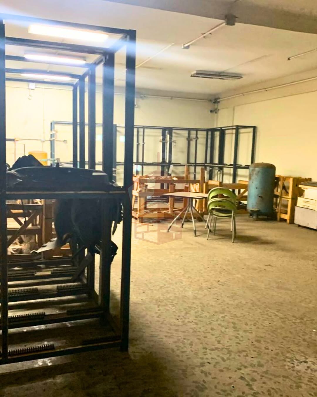 Edificio comercial en venta ubicado en la avenida - 5