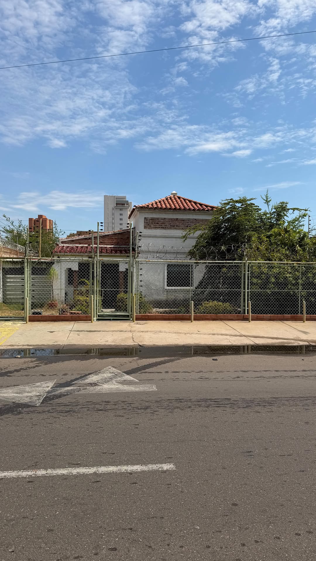 Casa comercial en Tierra Negra, Maracaibo, ideal p - Imagen 1
