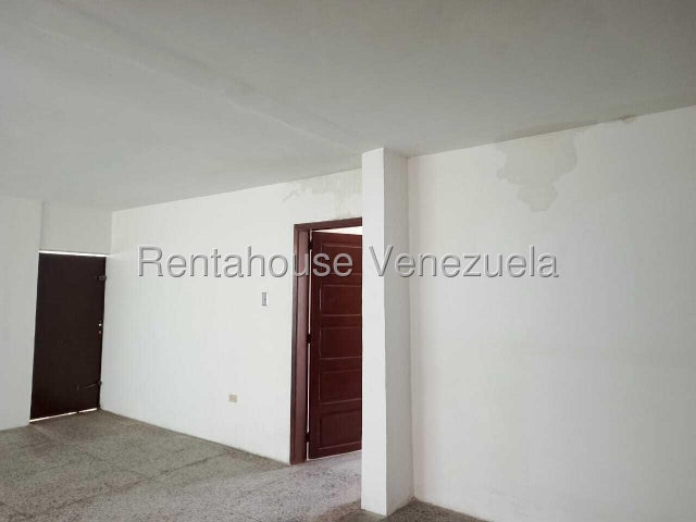 Casa comercial en Tierra Negra de 450 m². Cuenta c - 4