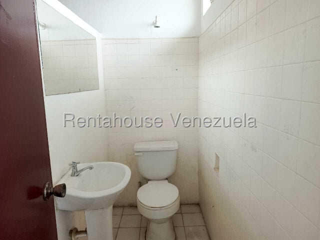 Casa comercial en Tierra Negra de 450 m². Cuenta c - 5