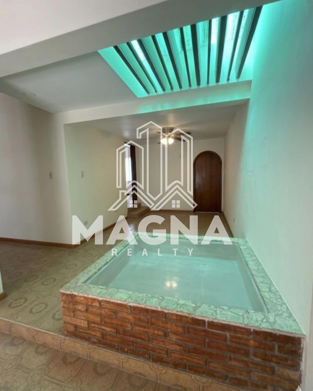 Casa en venta para remodelar en Calle 71. Propieda - 2