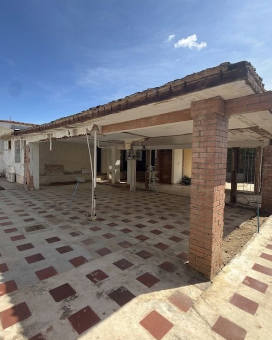 Casa en venta para remodelar en Calle 71. Propieda - 4