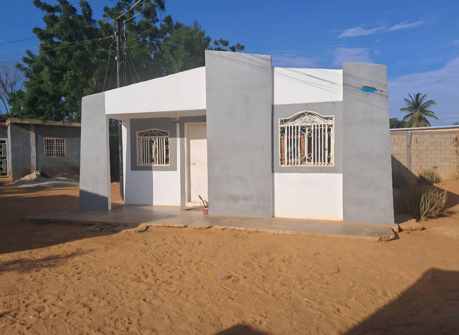 Casa en venta ubicada en Teotistes Gallegos II, Av - Principal